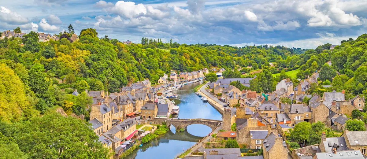 France Travel Guide for First Time Visitors 2026 1 First time visiting France in 2026 – Paris cityscape travel guide