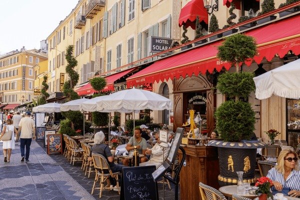 Eat in france under 20 euros